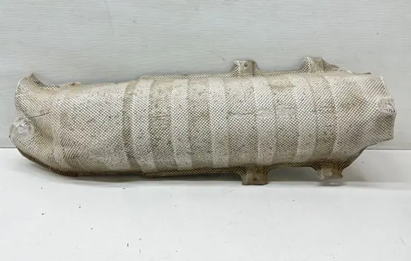 Nissan Pulsar Exhaust heat shield 747583ZL0A