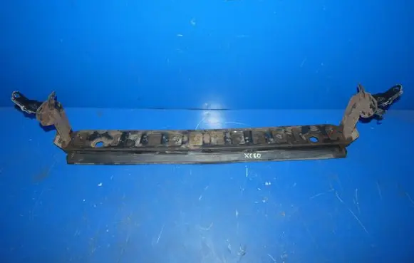 Volvo XC60 Front bumper support beam 
