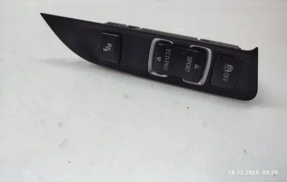 BMW 3 F30 F35 F31 Parking (PDC) sensor switch 9252921