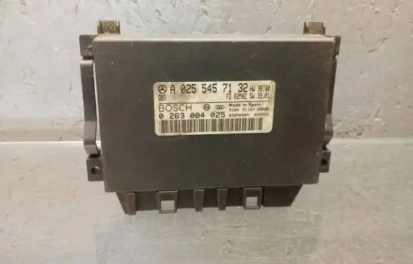Mercedes-Benz E W211 Parking PDC control unit/module A0255457132 0263004025 033M098M