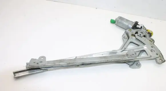 Subaru Legacy Rear window lifting mechanism without motor
