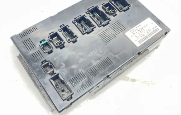 Mercedes-Benz ML W164 SAM control unit A1645402001 A1645452916