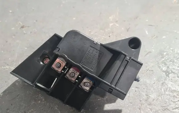 Porsche Macan (95B) Current control relay 95B937517B