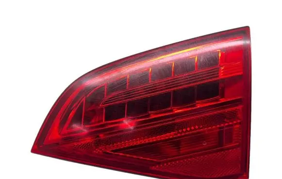 Audi A4 S4 B8 8K Tailgate rear/tail lights 8K9945094B 021009R 21968006
