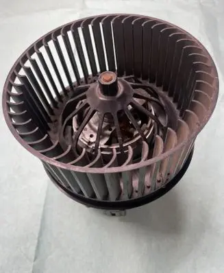 Ford C-MAX II Heater fan/blower VPBMGH18456AA