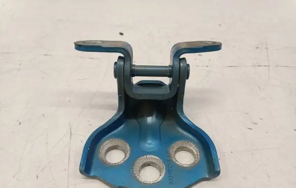 MG ZS Front door upper hinge