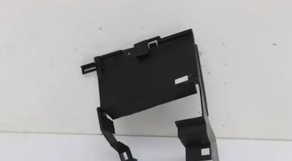 Dacia Duster Intercooler air guide/duct channel 628109962R CP407