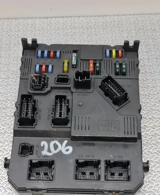 Peugeot 206 Fuse module A2C53240209