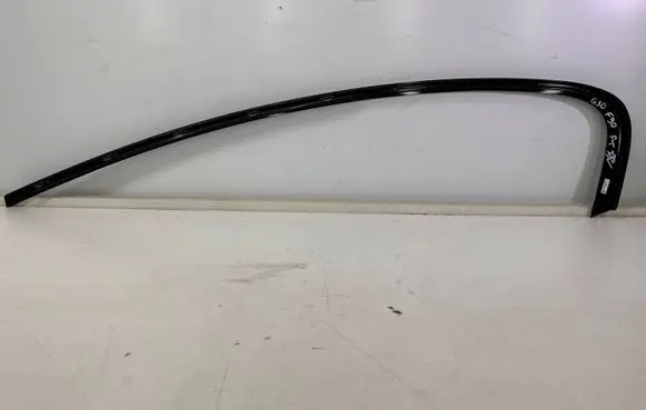 BMW M5 F90 Rear door glass trim molding 16444510 739012615