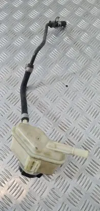 Nissan Murano Z51 Power steering fluid tank/reservoir