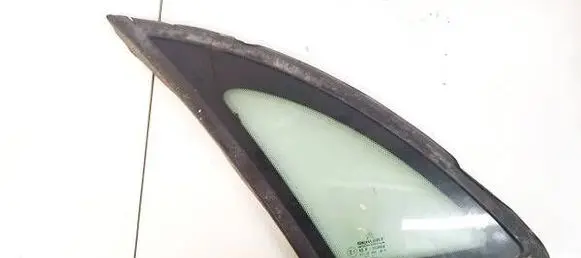 Citroen C5 Rear side window 
