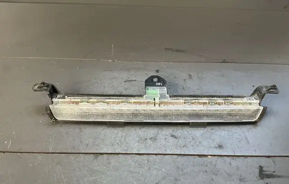 Volvo V70 Third/center stoplight 9154505