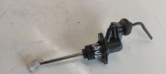 Audi A6 Allroad C5 Clutch master cylinder 8E2721401T 23631