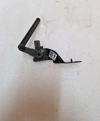 Jeep Grand Cherokee WL Rear air suspension level height sensor 68378646AB