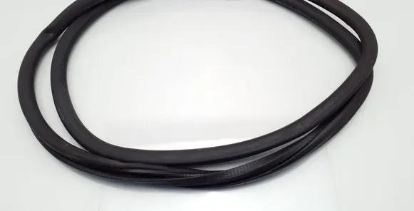 Volkswagen Golf V Front door rubber seal 1K4867911D