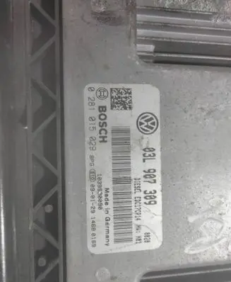 Volkswagen PASSAT B6 Engine control unit/module 03L907309 0281015029 1039S30090