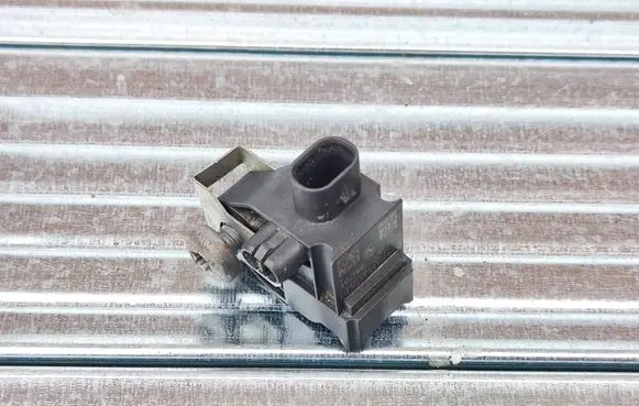 Airbag deployment crash/impact sensor