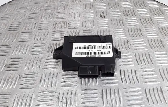 Chrysler Voyager Sliding door control unit/module P04686687AK