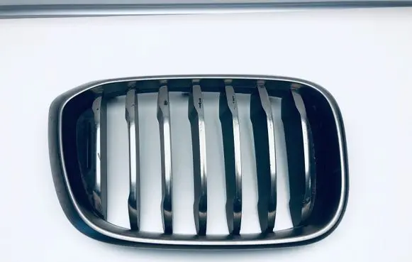 BMW X4 G02 Front bumper upper radiator grill 19297610