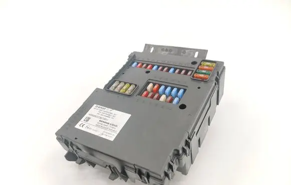 Smart ForTwo II Central body control module A4515400850