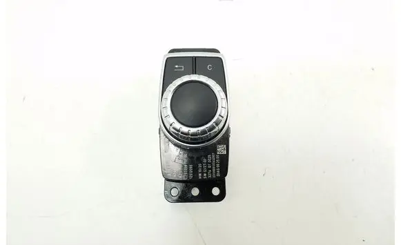 Mercedes-Benz CLA C117 X117 W117 Multifunctional control switch/knob A2469001309