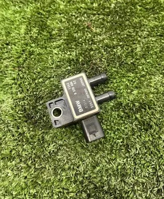 Exhaust gas pressure sensor