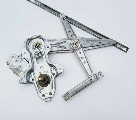 Rover Rover Rear door manual window regulator ST3RR100360
