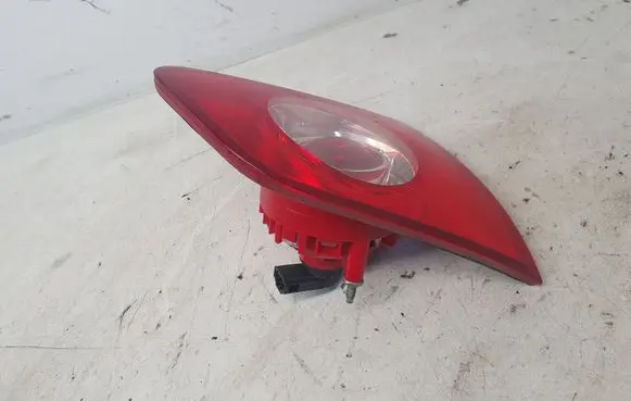 Volkswagen PASSAT B6 Tailgate rear/tail lights 3C9945093