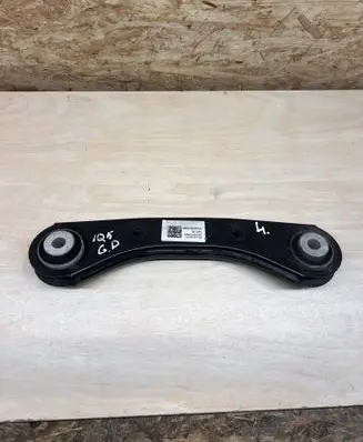 Rear control arm