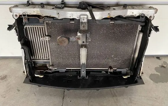 Toyota Auris E180 Radiator set
