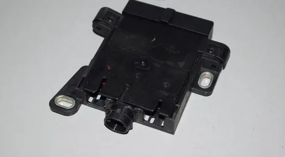 BMW 5 F10 F11 Current control relay 9153410