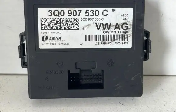 Skoda Octavia Mk3 (5E) Gateway control module 3Q0907530C 591M11R64