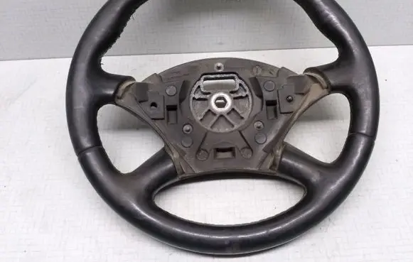 Ford Focus Steering wheel 98AB3600BFW 98AB3600