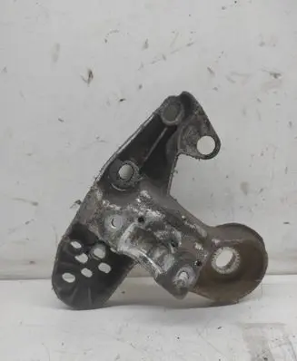 Audi A6 S6 C5 4B Engine mounting bracket 4B0199351B