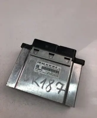Volkswagen Golf VII Engine control unit/module ECU 04E907309AE 0261S10530