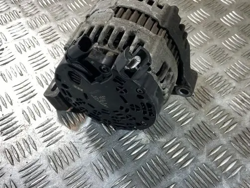 Volvo V50 Generator/alternator 30773111