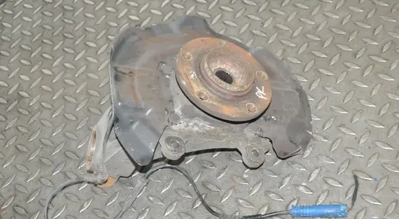 Mini Cooper Countryman R60 Front wheel hub