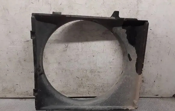 Ford Explorer Radiator cooling fan shroud F87A8146HA