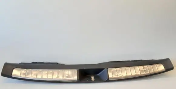 Toyota Avensis T250 Trunk/boot sill cover protection 5838705090