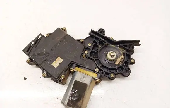 Seat Alhambra (Mk1) Front door window regulator motor 7m0959802a 95vw14553ab