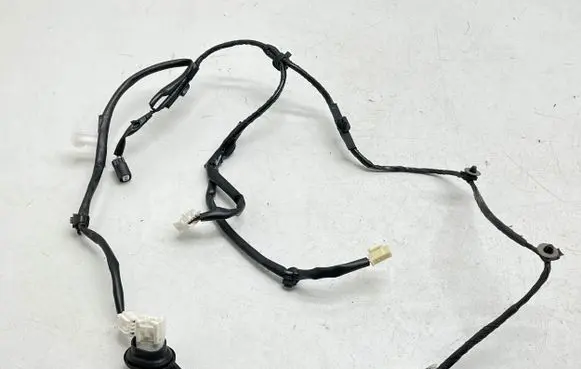 Subaru XV II Rear door wiring loom 81822FL000 309253 170804