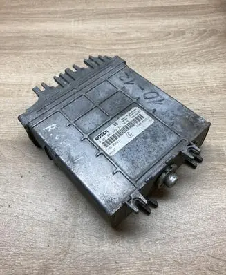 Renault Scenic I Engine control unit/module ECU 7700109621 7700105953 0281001809