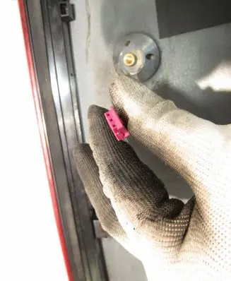 BMW 3 E46 Third/center stoplight 8235987