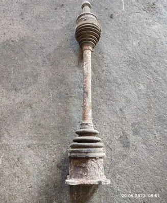 Suzuki Grand Vitara II Rear driveshaft