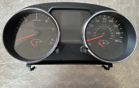 Nissan Qashqai Speedometer (instrument cluster) 24810BR54D