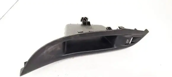 Ford Focus Front door window switch trim BM51A237W21BEW BM51-A237W21-BEW