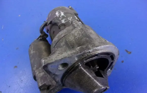 Mazda 323 Starter motor