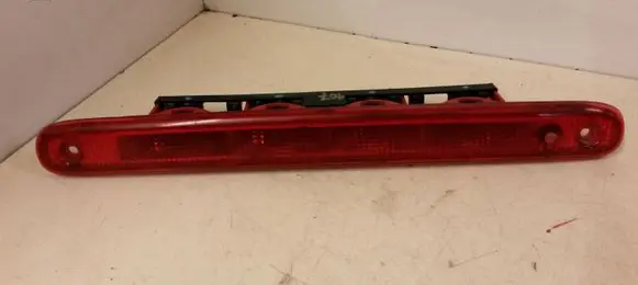 Peugeot 107 Third/center stoplight