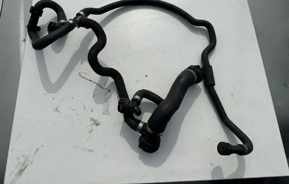 BMW X5 F15 Engine coolant pipe/hose 8578987