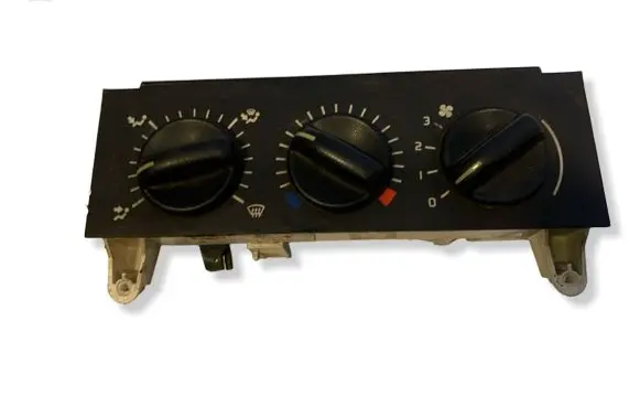 Renault Master II Climate control unit 133761F